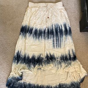 high low flowy skirt